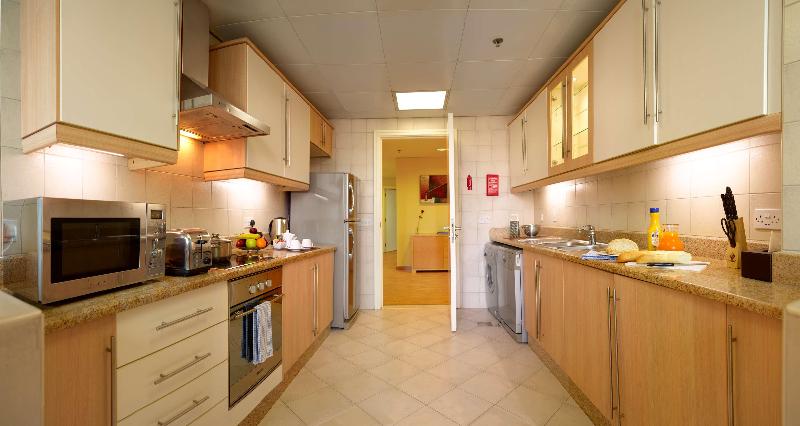 Oaks Liwa Heights Hotel Suites - Oda