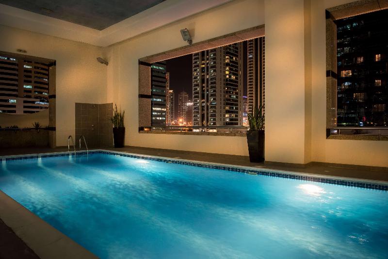 Oaks Liwa Heights Hotel Suites - Havuz