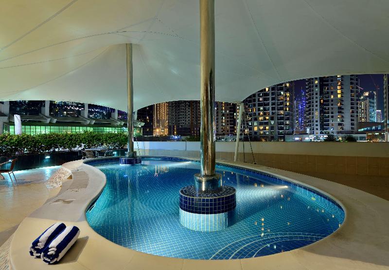 Oaks Liwa Heights Hotel Suites - Havuz