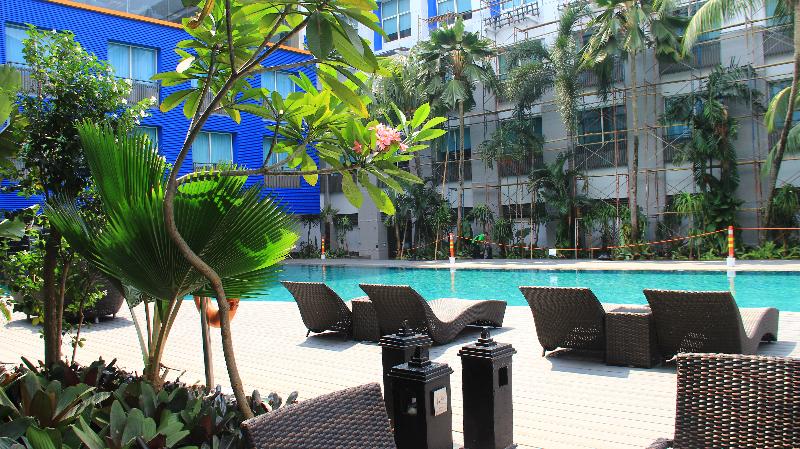 Novotel Jakarta Mangga Dua - Havuz