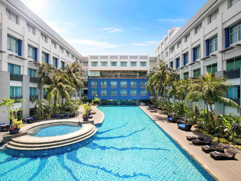 Novotel Jakarta Mangga Dua - Havuz