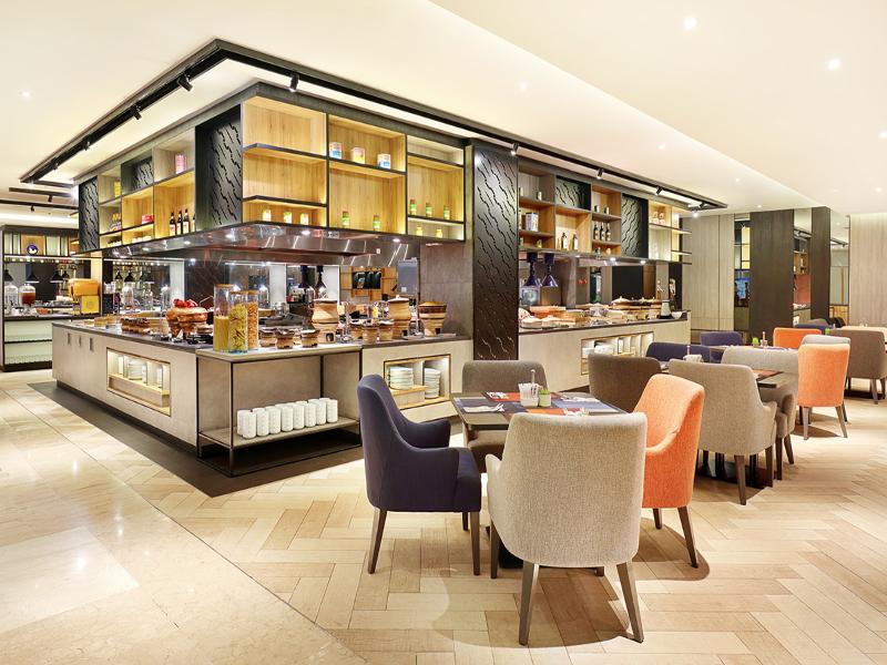 Novotel Jakarta Mangga Dua - Restoran