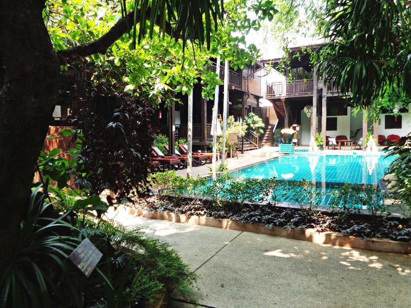 Yantarasri Resort - Havuz