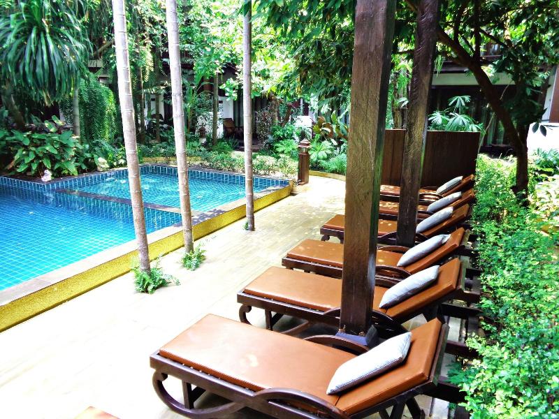 Yantarasri Resort - Havuz
