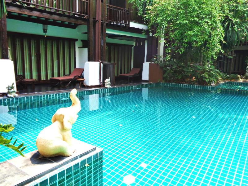 Yantarasri Resort - Havuz