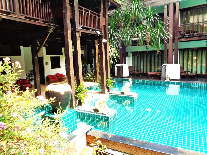Yantarasri Resort - Havuz