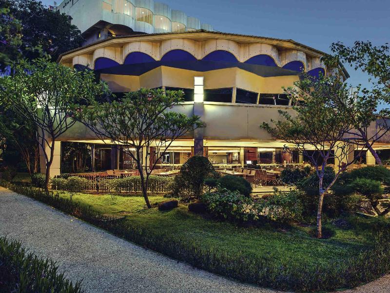 Mercure Convention Ctr Ancol - Restoran