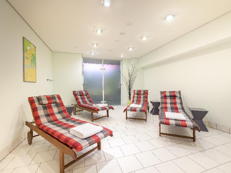 Best Western Premier Grand Hotel Russischer Hof - Aktivite