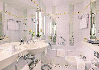 Best Western Premier Grand Hotel Russischer Hof fotoÄŸrafÄ±