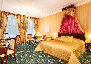 Best Western Premier Grand Hotel Russischer Hof fotoÄŸrafÄ±