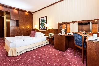 Best Western Premier Grand Hotel Russischer Hof fotoÄŸrafÄ±