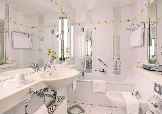 Best Western Premier Grand Hotel Russischer Hof fotoÄŸrafÄ±