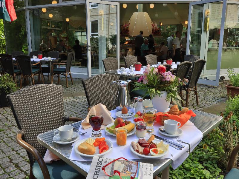 Am Terrassenufer - Restoran