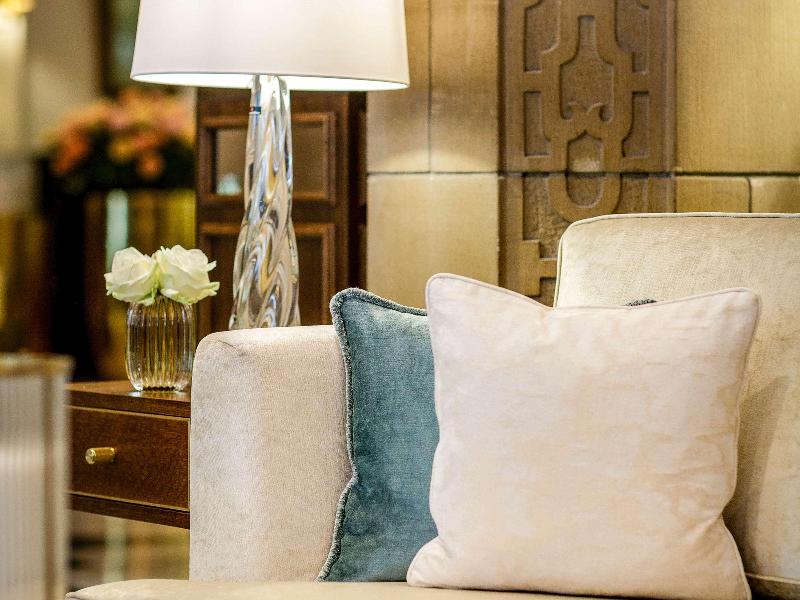 Fairmont Hotel Vier Jahreszeiten - Genel