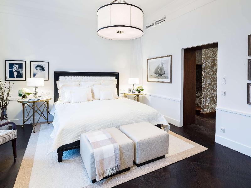 Fairmont Hotel Vier Jahreszeiten - Oda