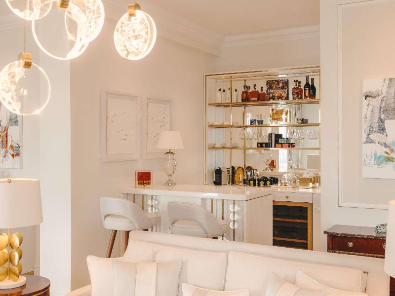 Fairmont Hotel Vier Jahreszeiten - Oda