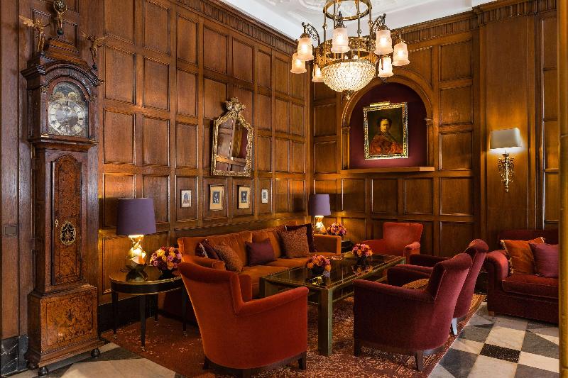 Fairmont Hotel Vier Jahreszeiten - Restoran