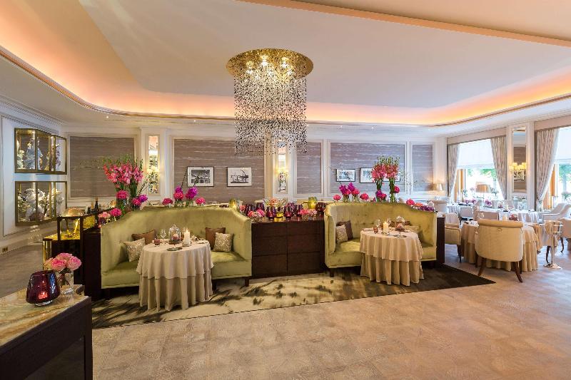 Fairmont Hotel Vier Jahreszeiten - Restoran