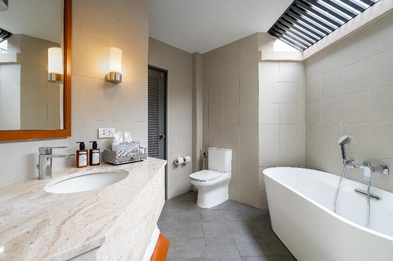 Dewa Phuket Resort and Villas - Oda