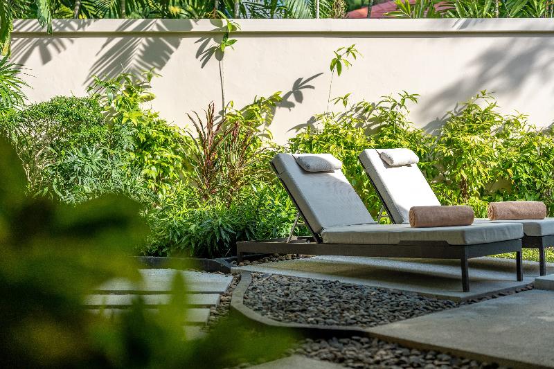 Dewa Phuket Resort and Villas - Teras