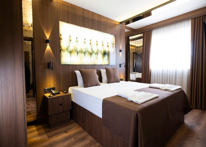 Duqqan Deluxe Hotel - Oda