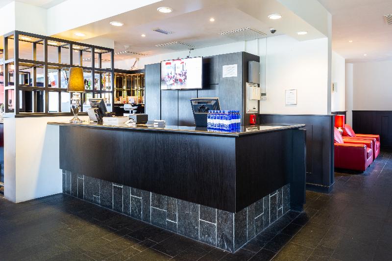 Bastion Hotel Zoetermeer - Lobi
