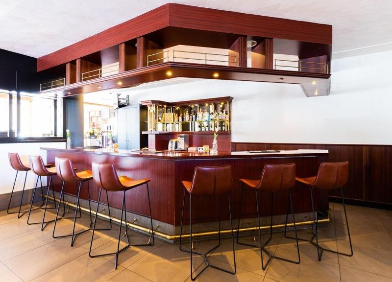 Bastion Hotel Rotterdam Alexander - Bar