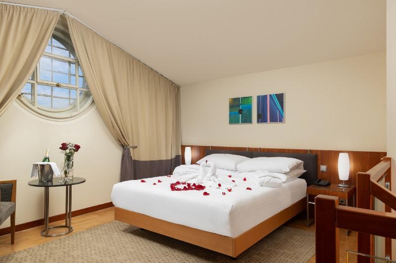 K+K Hotel Central - Oda