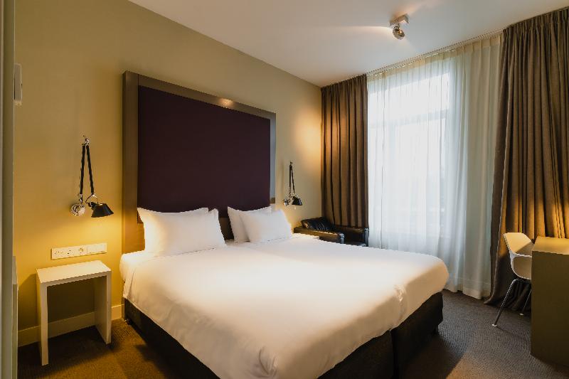Hotel Roemer - Oda