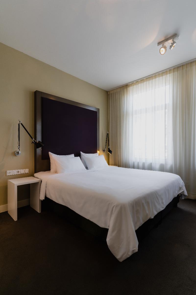 Hotel Roemer - Oda