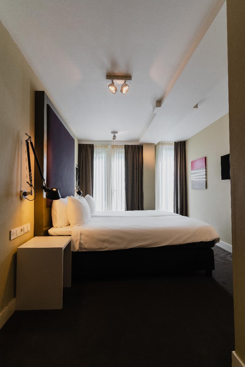 Hotel Roemer - Oda