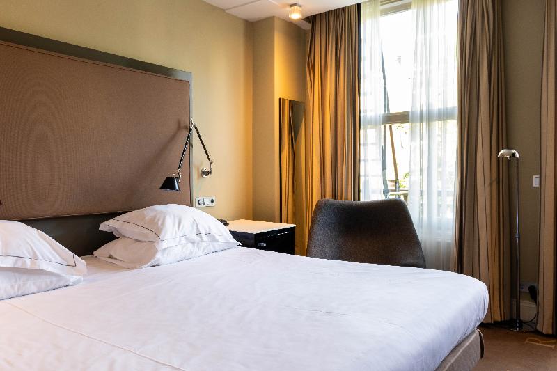 Hotel Roemer - Oda
