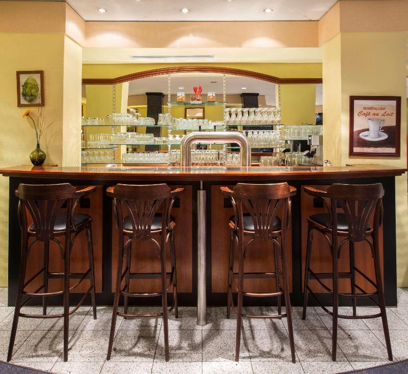Days Inn by Wyndham Leipzig Messe Hotel - Bar