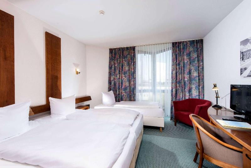 Days Inn by Wyndham Leipzig Messe Hotel - Oda