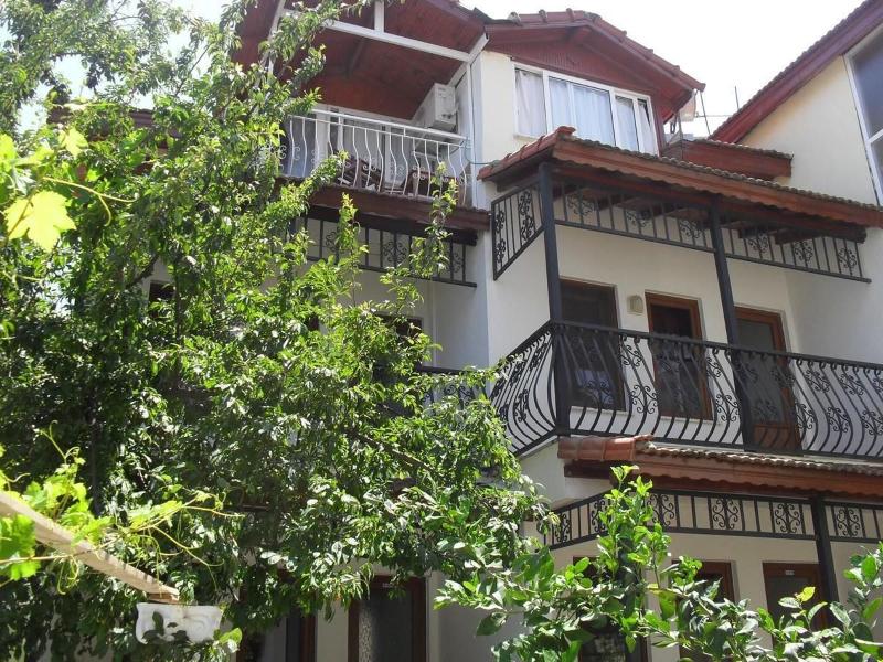 Villa Ozalp - Genel
