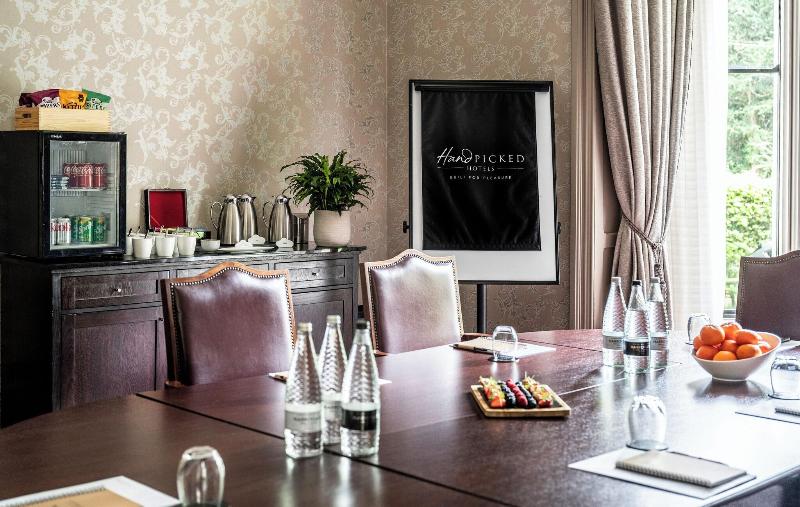 Nutfield Priory Hotel & Spa - Aktivite