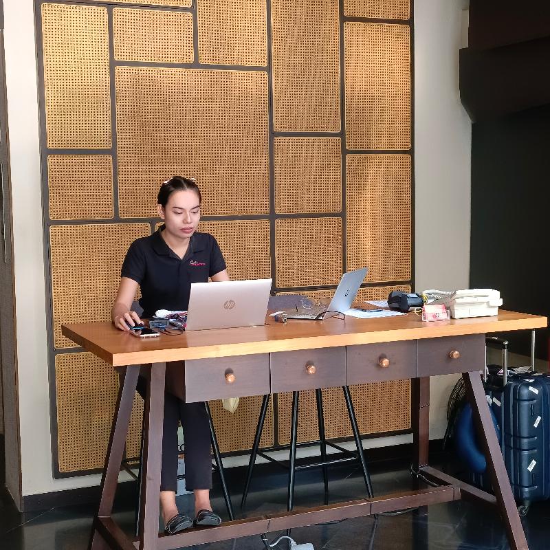 Sachas Hotel Uno Asoke Sukhumvit Bangkok - Lobi