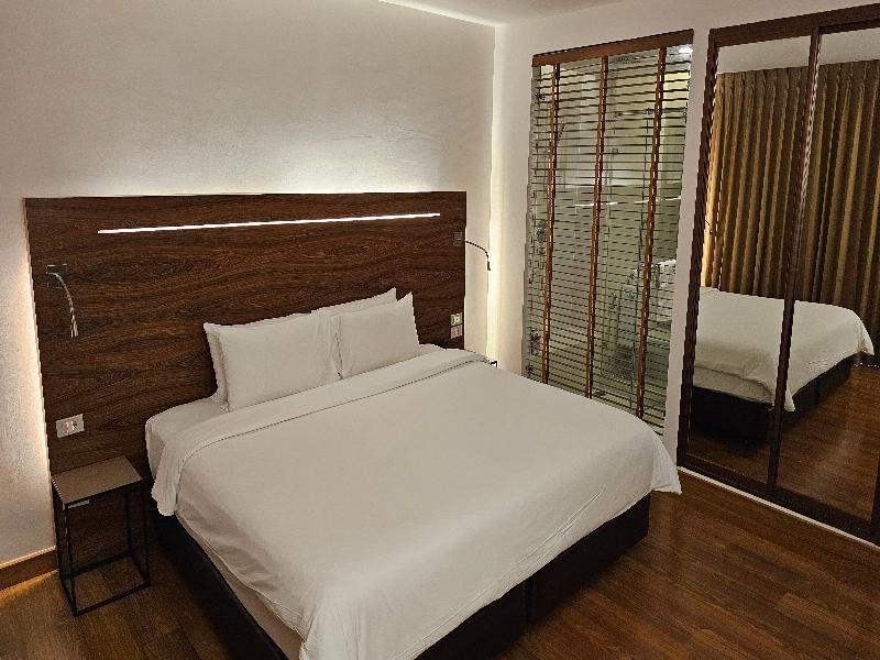 Sachas Hotel Uno Asoke Sukhumvit Bangkok - Oda