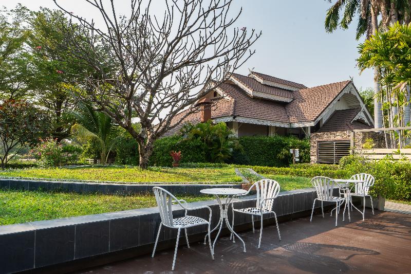 Le Charme Sukhothai Historical Park Resort - Lobi