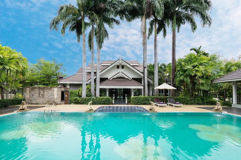 Le Charme Sukhothai Historical Park Resort - Havuz