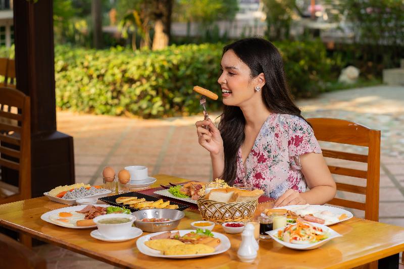 Le Charme Sukhothai Historical Park Resort - Restoran
