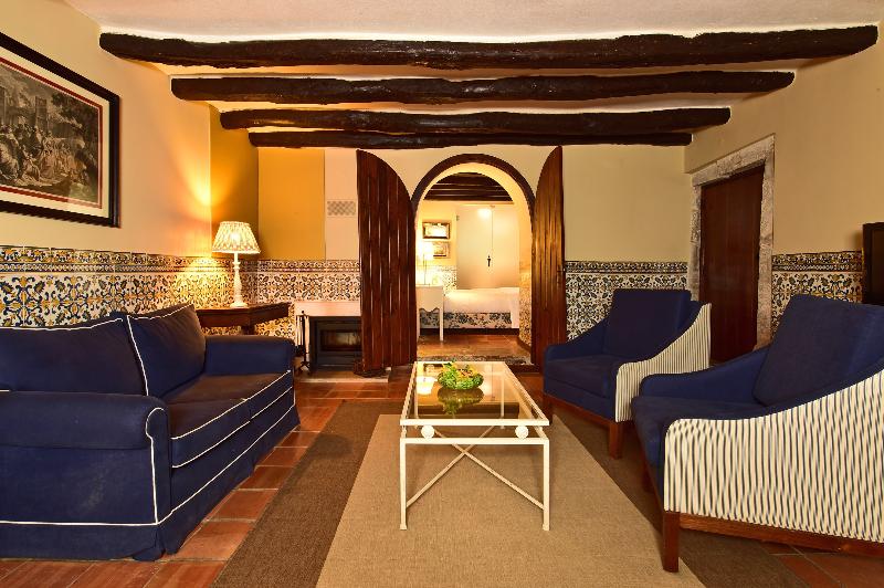 Pousada Castelo de Óbidos - Historic Hotel - Oda