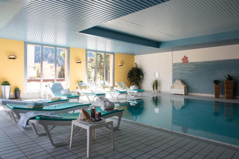 Central Swiss Quality Sporthotel - Havuz