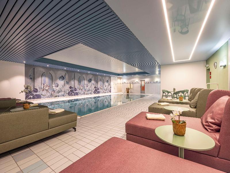 Central Swiss Quality Sporthotel - Havuz