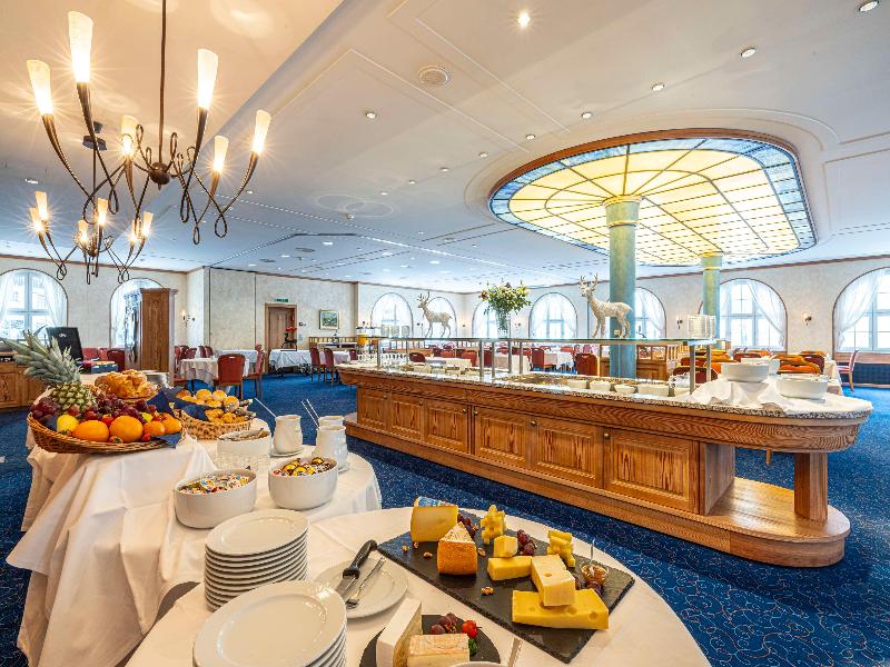 Central Swiss Quality Sporthotel - Restoran