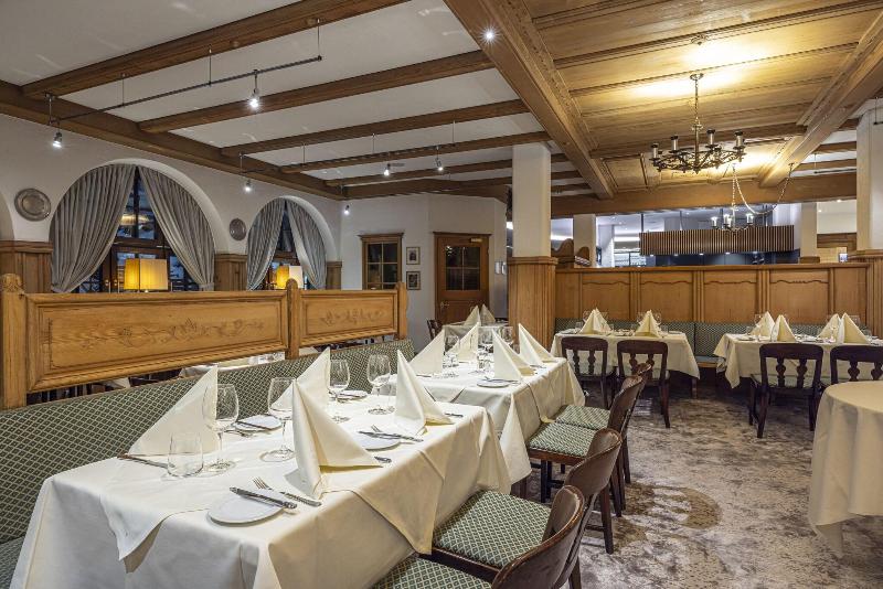 Central Swiss Quality Sporthotel - Restoran