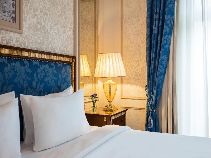 Hotel Fluela Davos - Oda