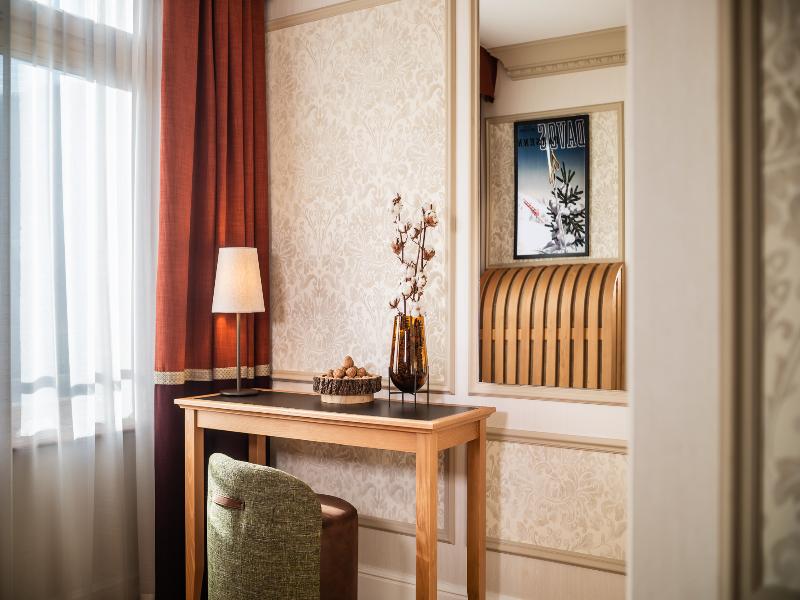 Hotel Fluela Davos - Oda