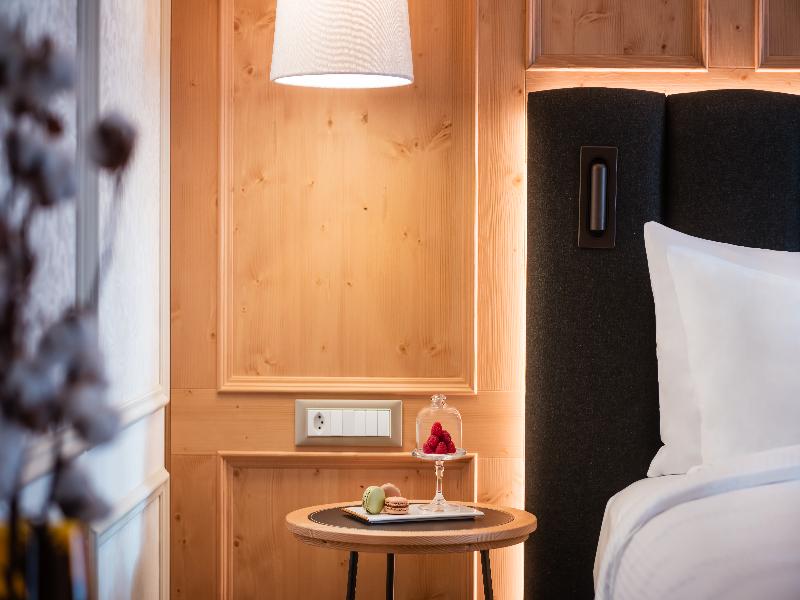 Hotel Fluela Davos - Oda