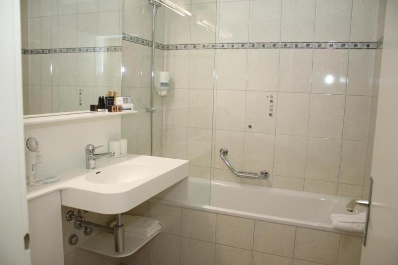 Grichting Hotel & Serviced Apartments - Oda
